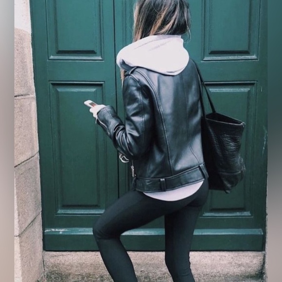 H&M Lightweight Knit Hoody - Picture 4 of 11